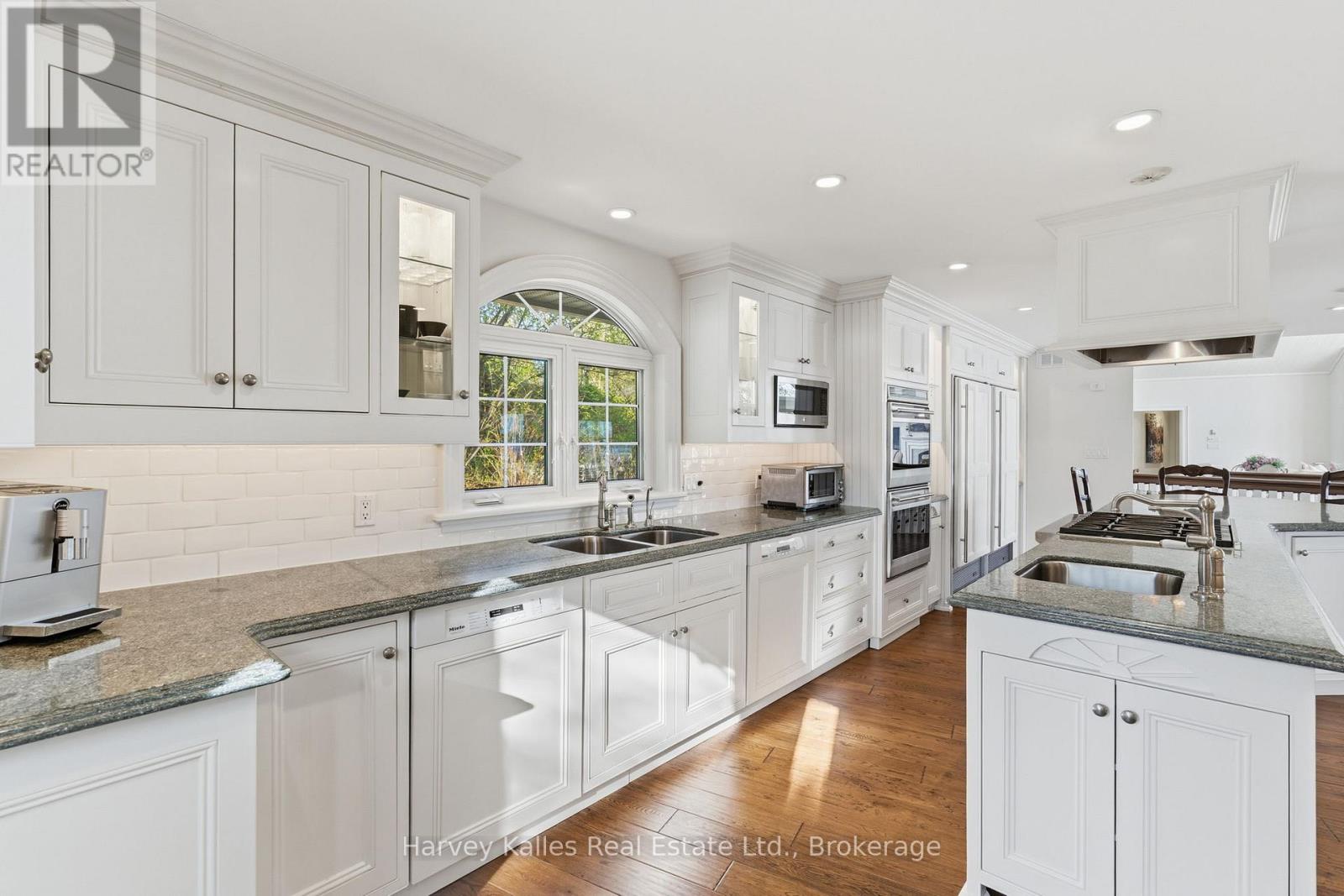 21 - 1158 RANWOOD ROAD
