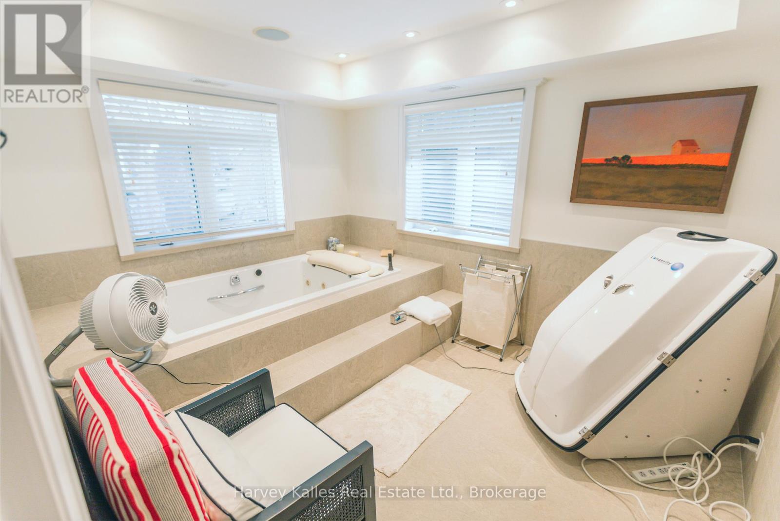 21 - 1158 RANWOOD ROAD