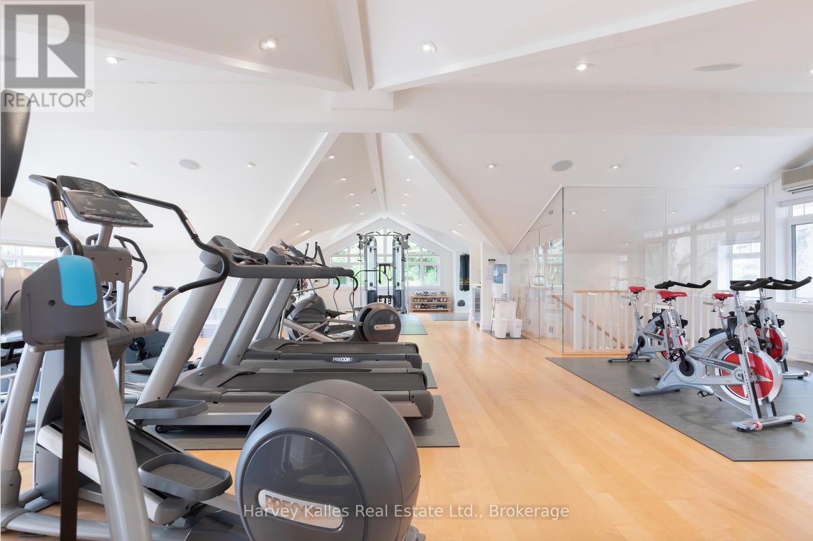 21 - 1158 RANWOOD ROAD