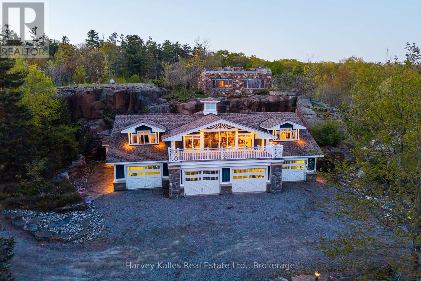 21 - 1158 RANWOOD ROAD
