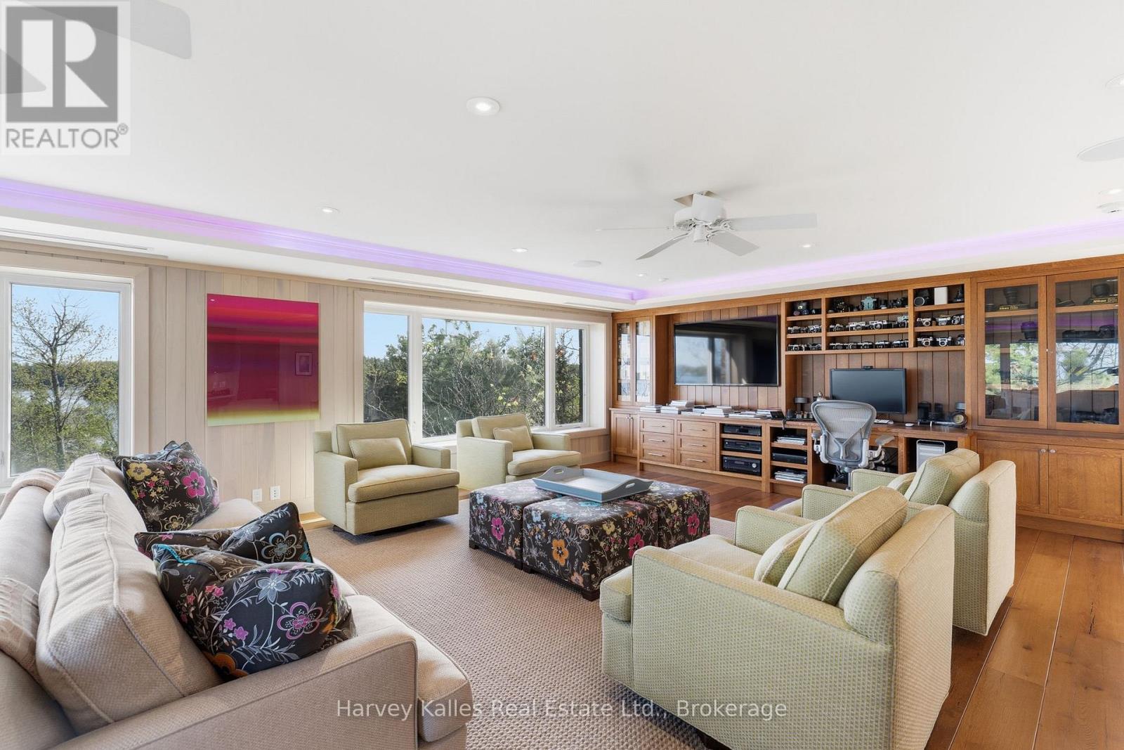 21 - 1158 RANWOOD ROAD