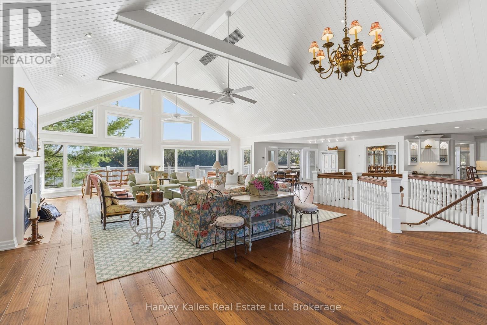 21 - 1158 RANWOOD ROAD