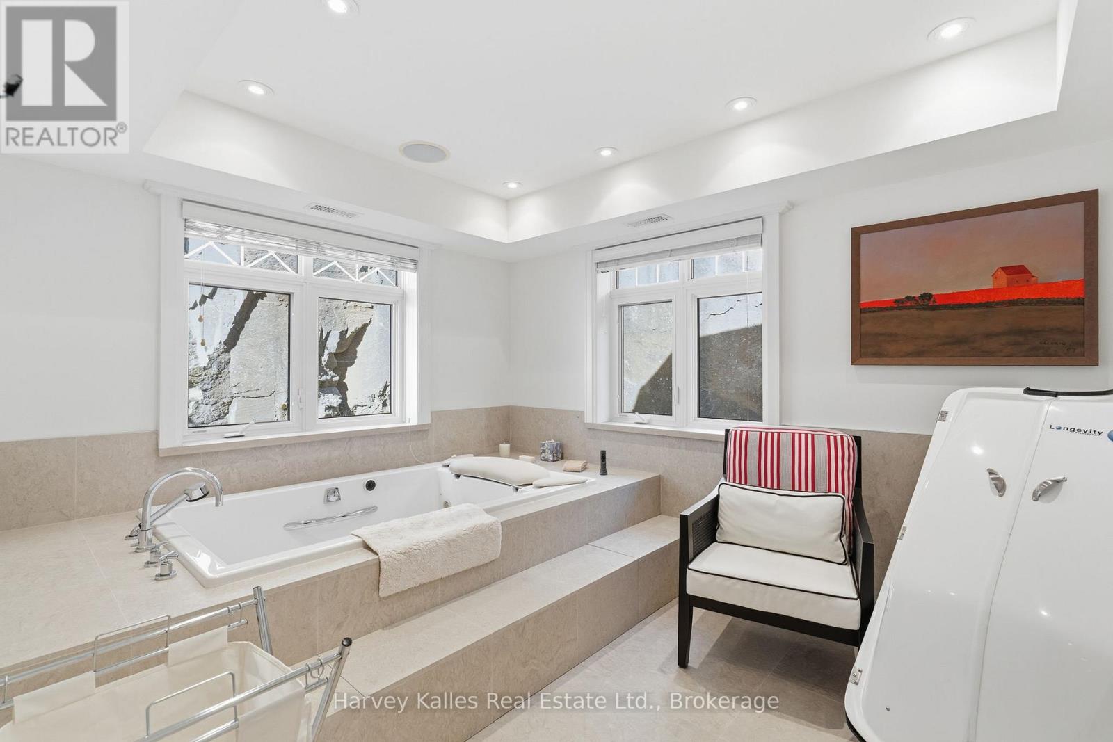 21 - 1158 RANWOOD ROAD