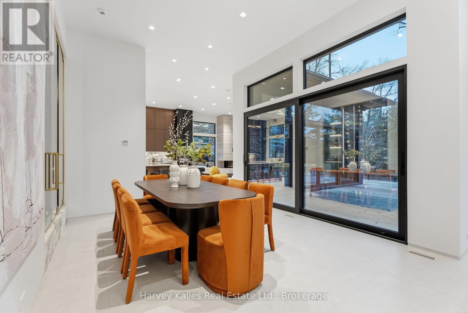 2 - 1013 HALL'S ROAD