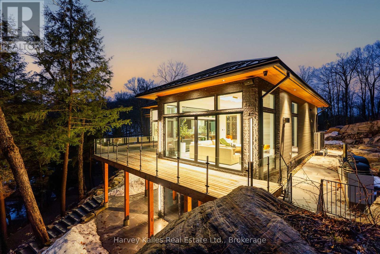 2 - 1013 HALL'S ROAD