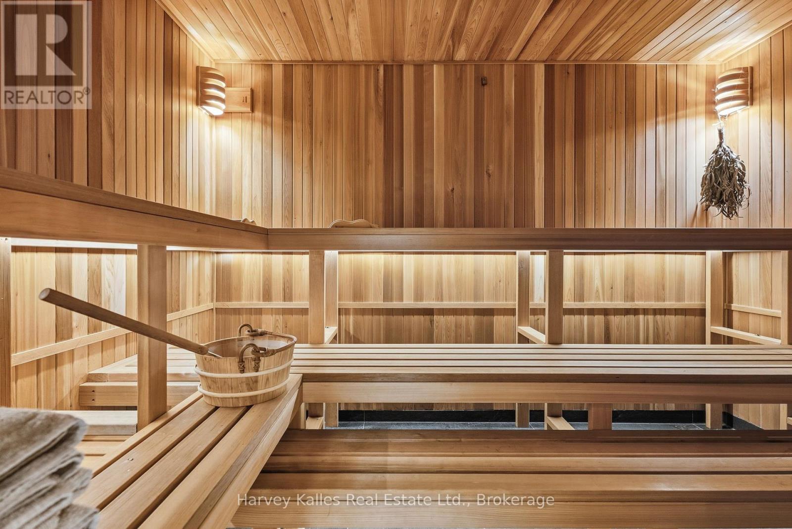 2 - 1013 HALL'S ROAD