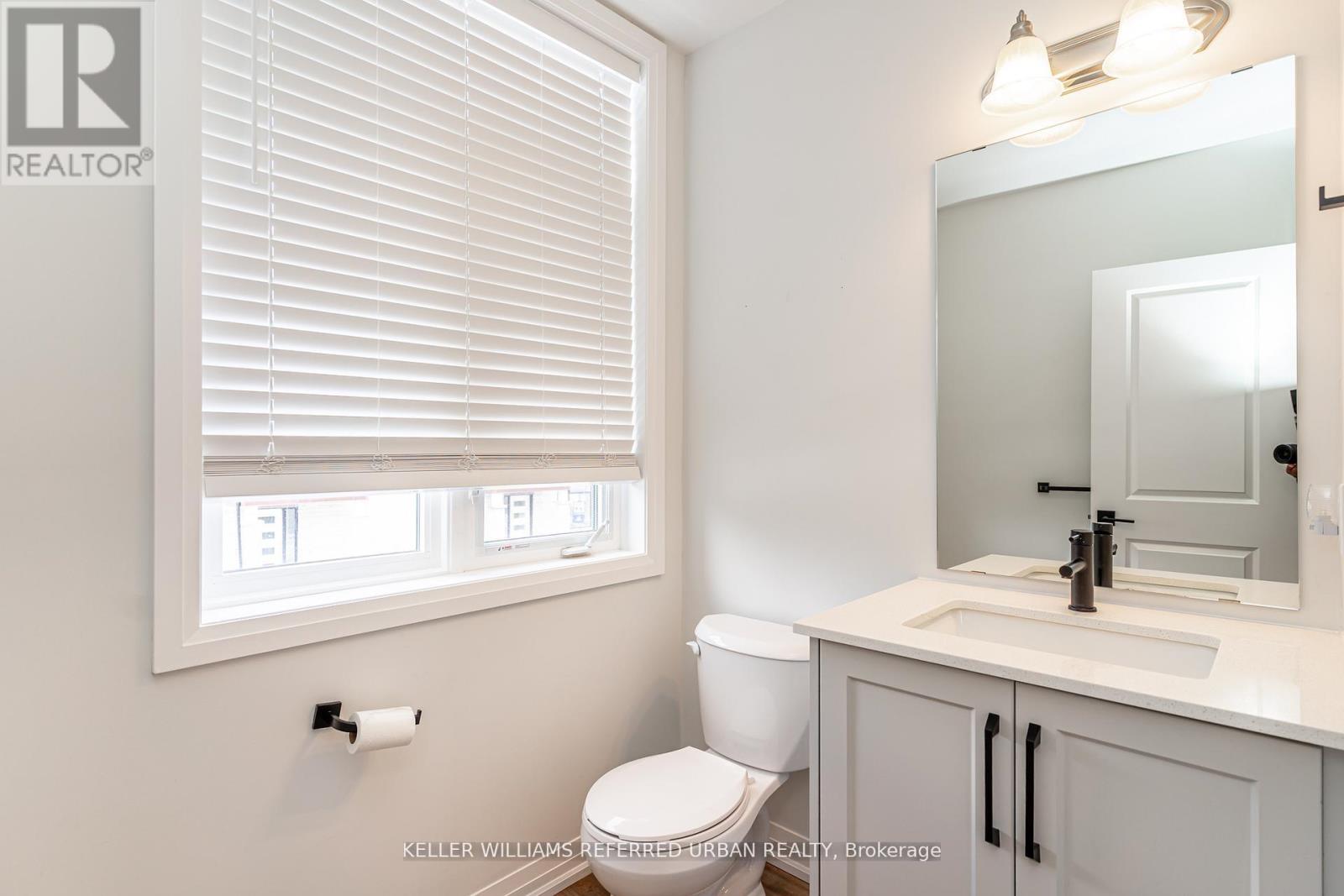 99 - 155 EQUESTRIAN WAY