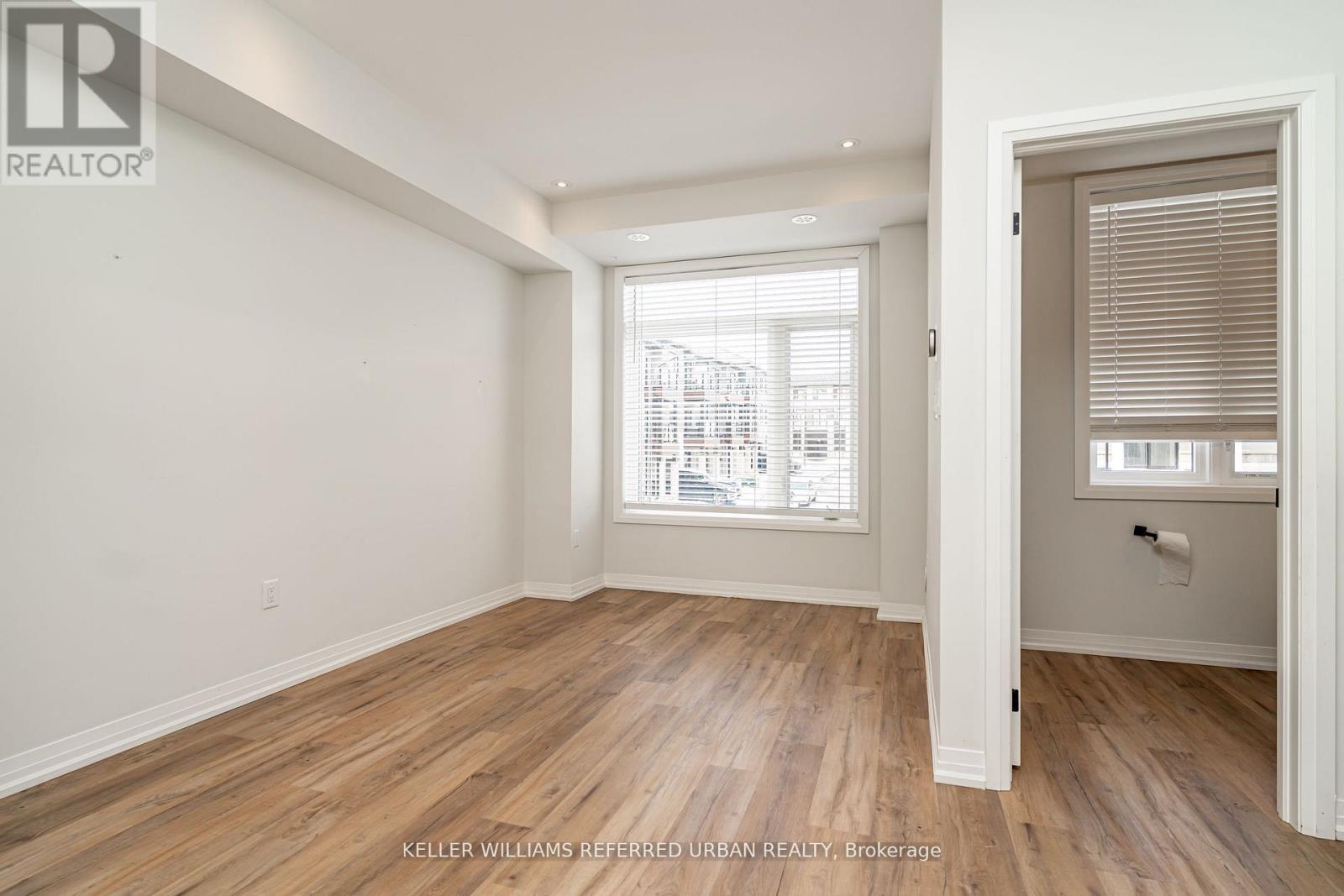 99 - 155 EQUESTRIAN WAY