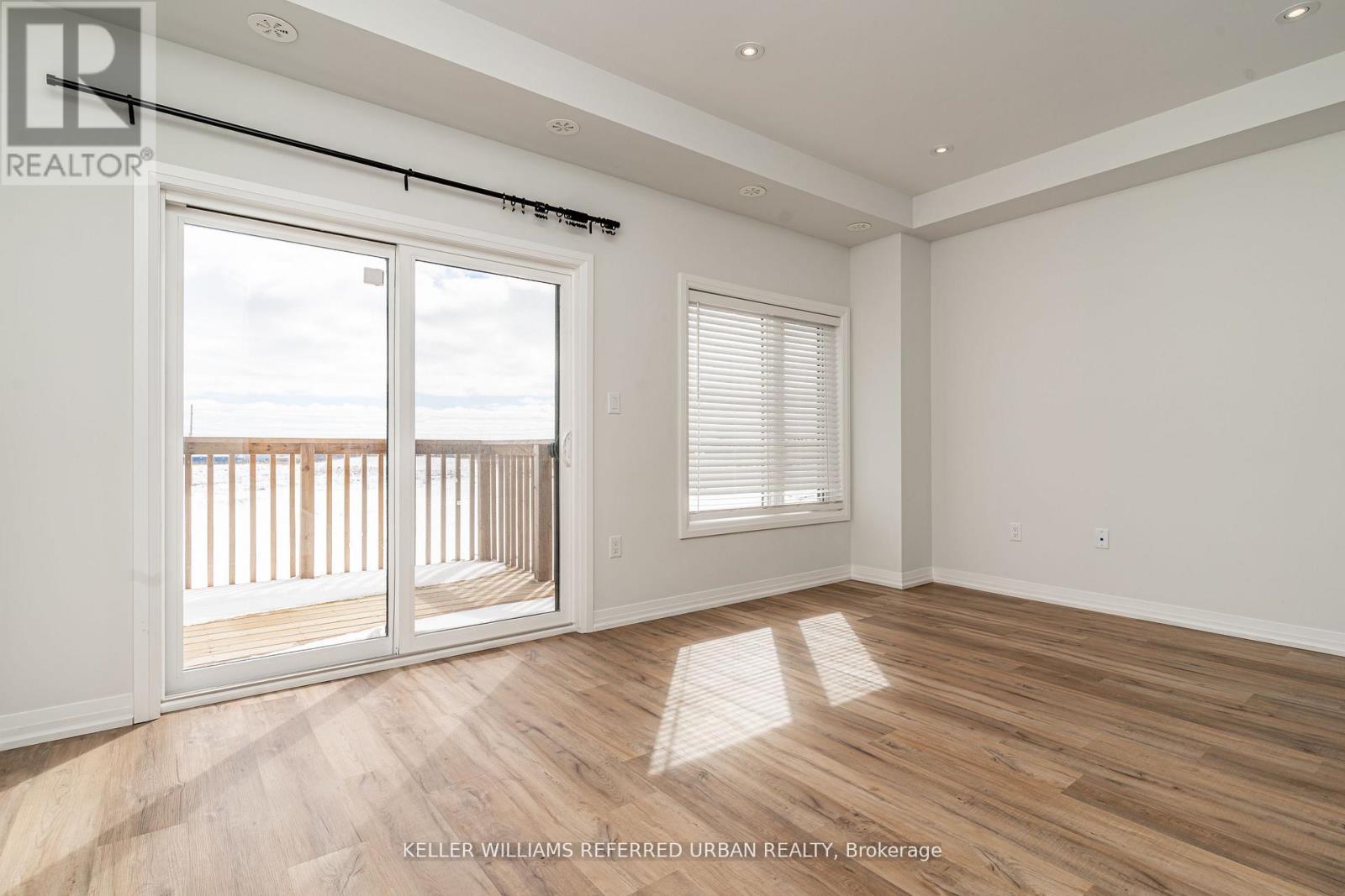 99 - 155 EQUESTRIAN WAY