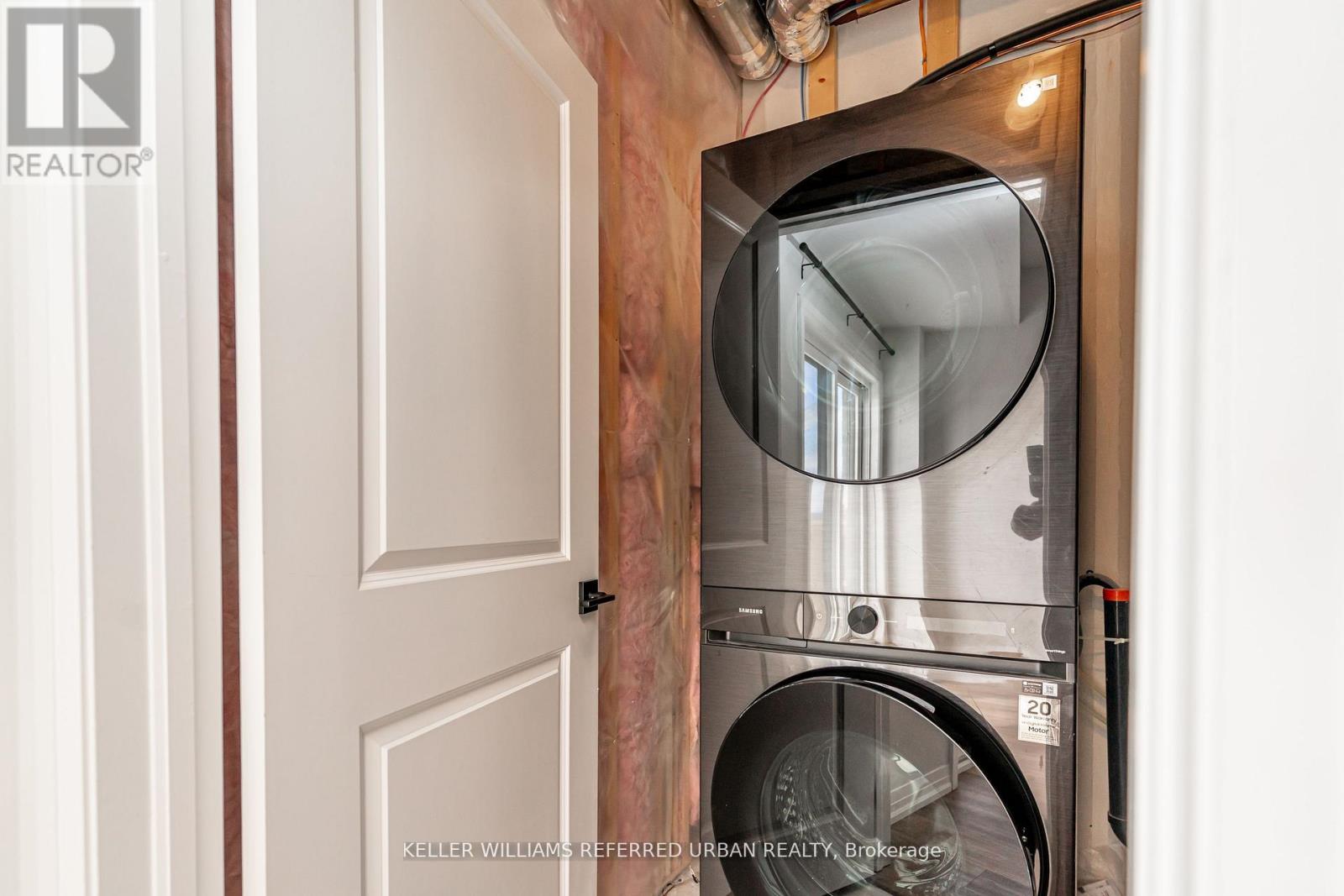 99 - 155 EQUESTRIAN WAY