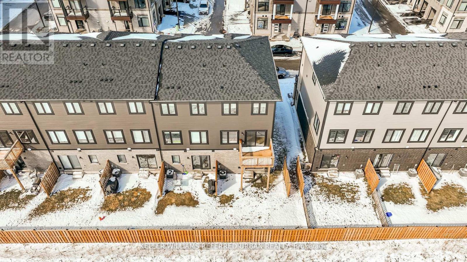 99 - 155 EQUESTRIAN WAY