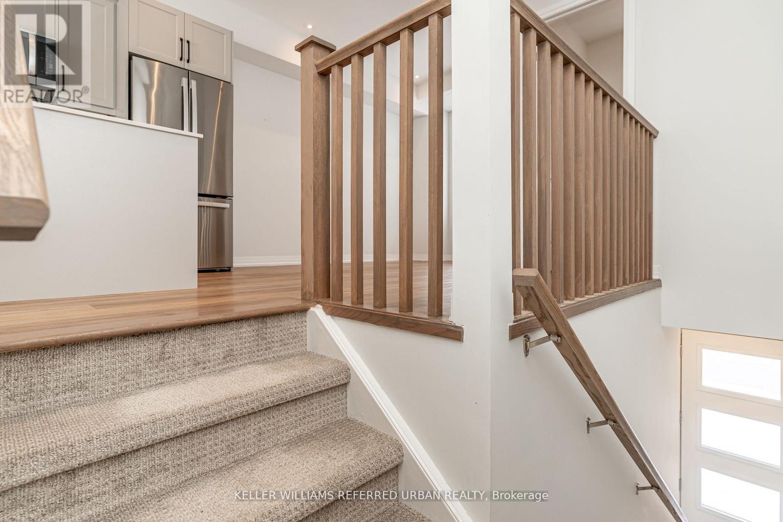 99 - 155 EQUESTRIAN WAY