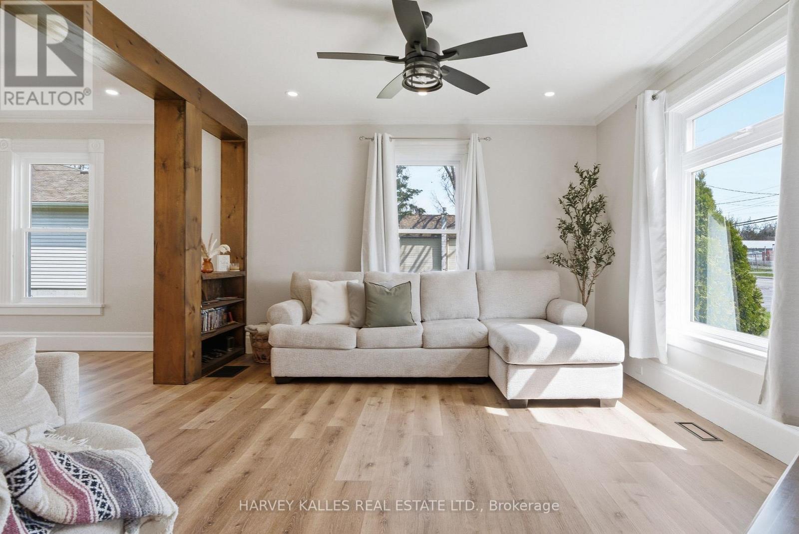 206 COUNTY ROAD 10 ROAD