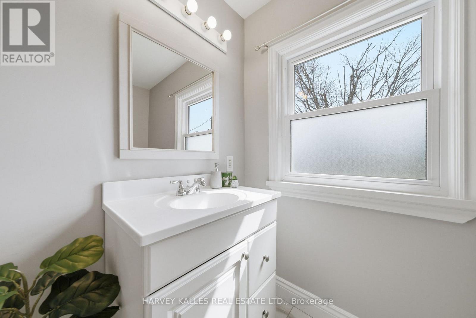 206 COUNTY ROAD 10 ROAD