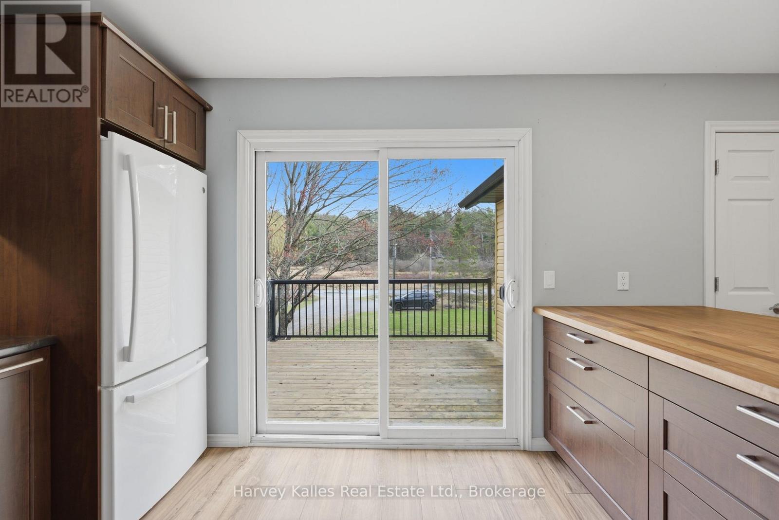 25 FERNDALE ROAD