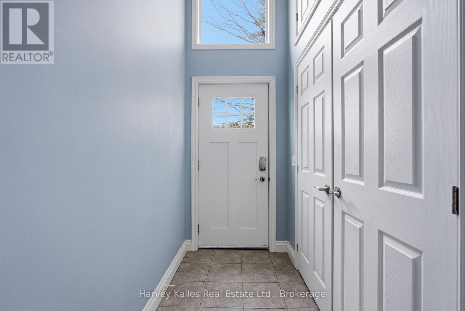 25 FERNDALE ROAD