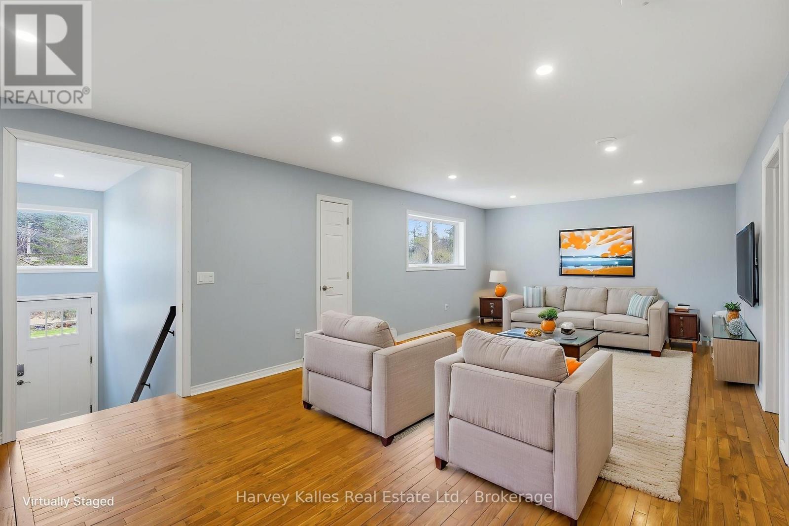 25 FERNDALE ROAD