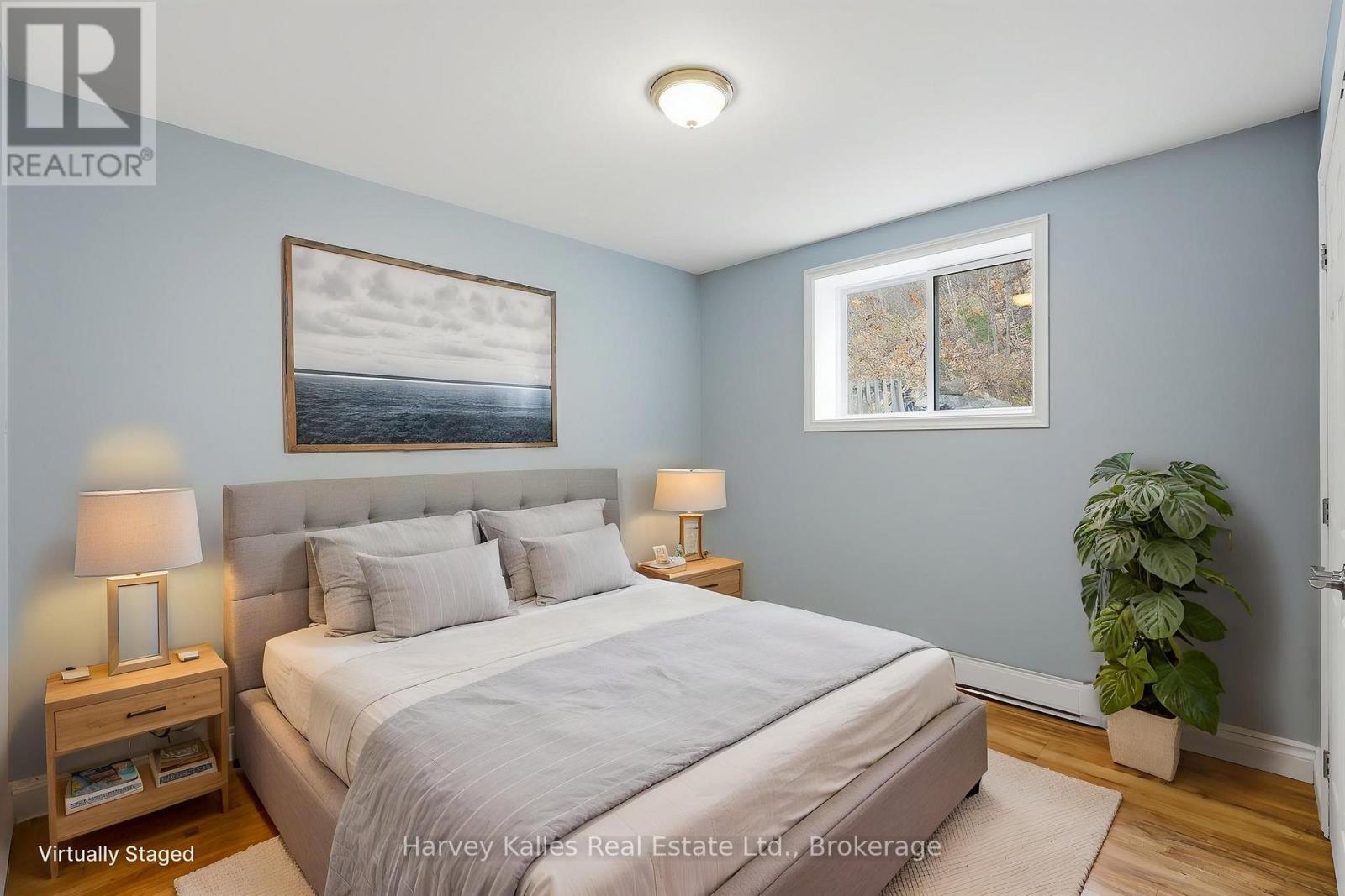 25 FERNDALE ROAD