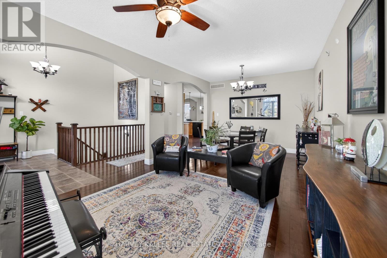 4933 ERAMOSA TOWNLINE N
