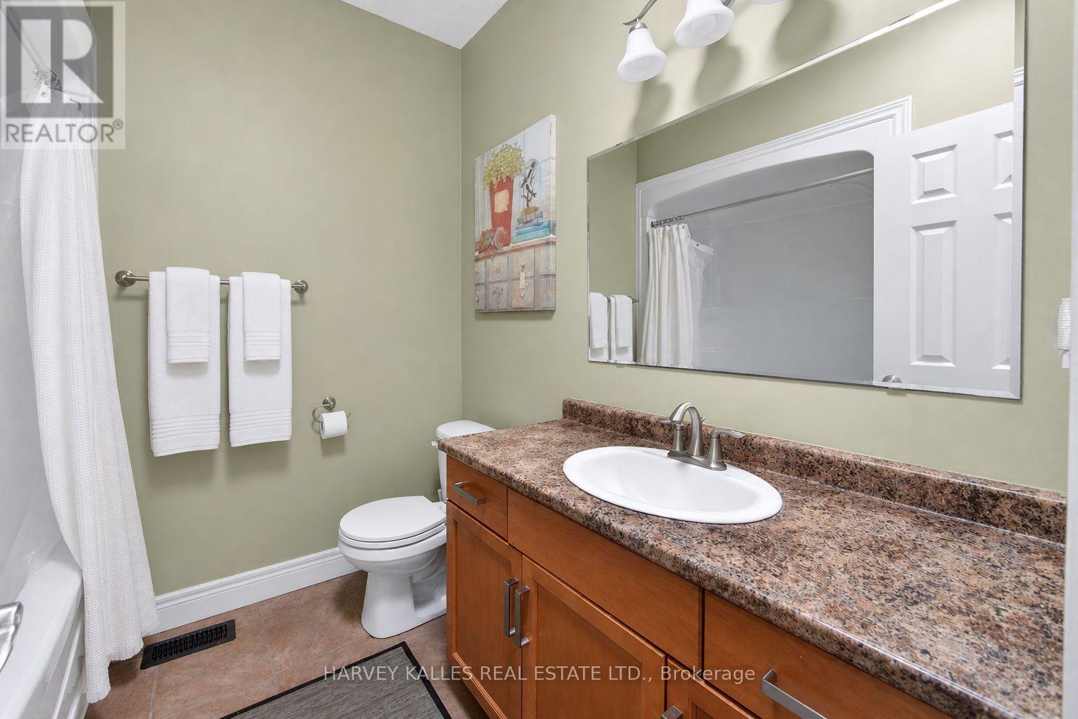 4933 ERAMOSA TOWNLINE N
