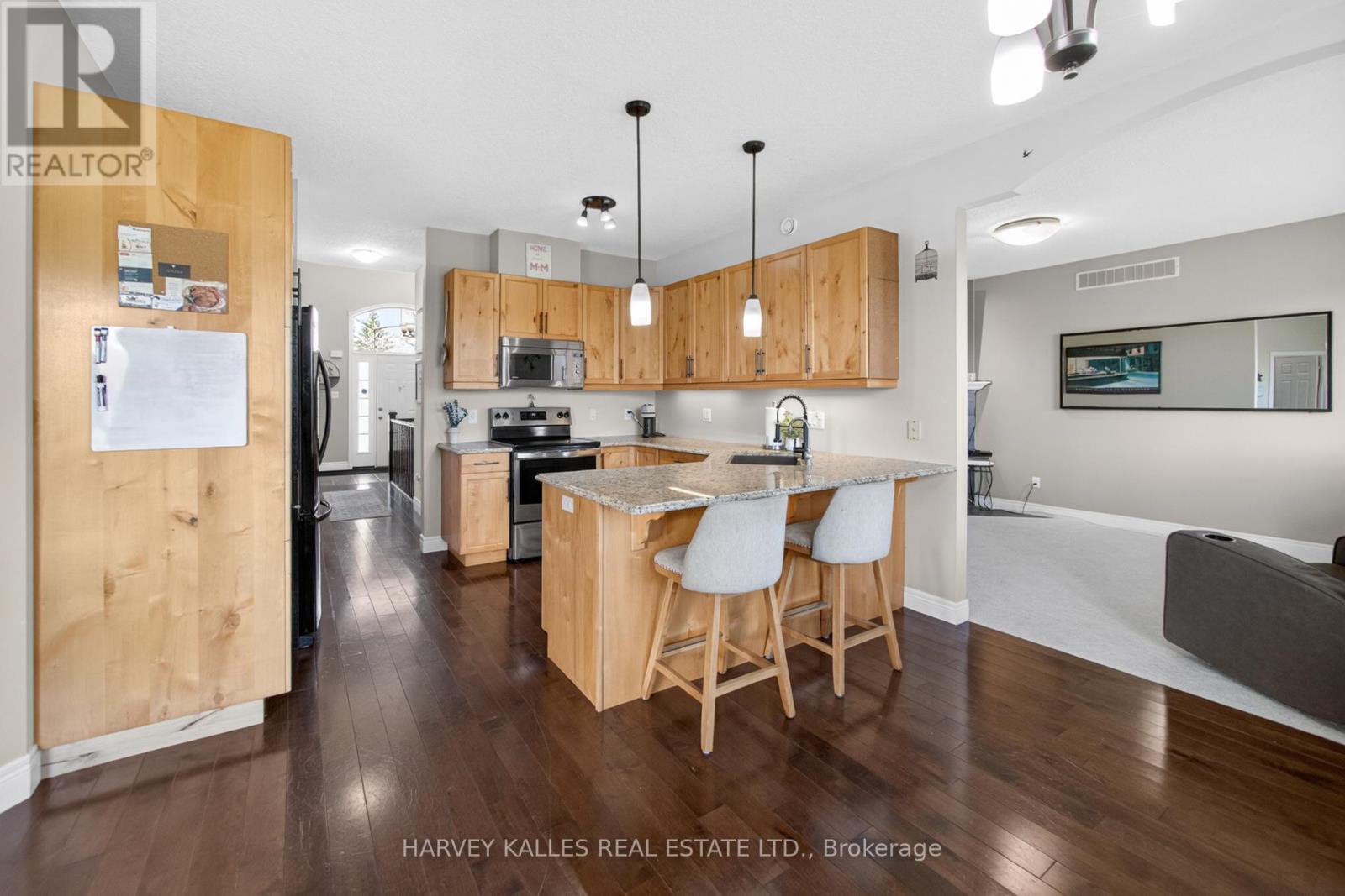 4933 ERAMOSA TOWNLINE N