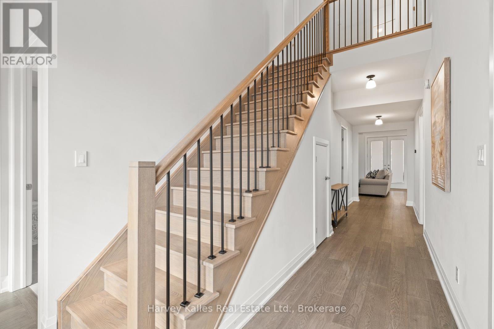 15 - 2054 PENINSULA ROAD