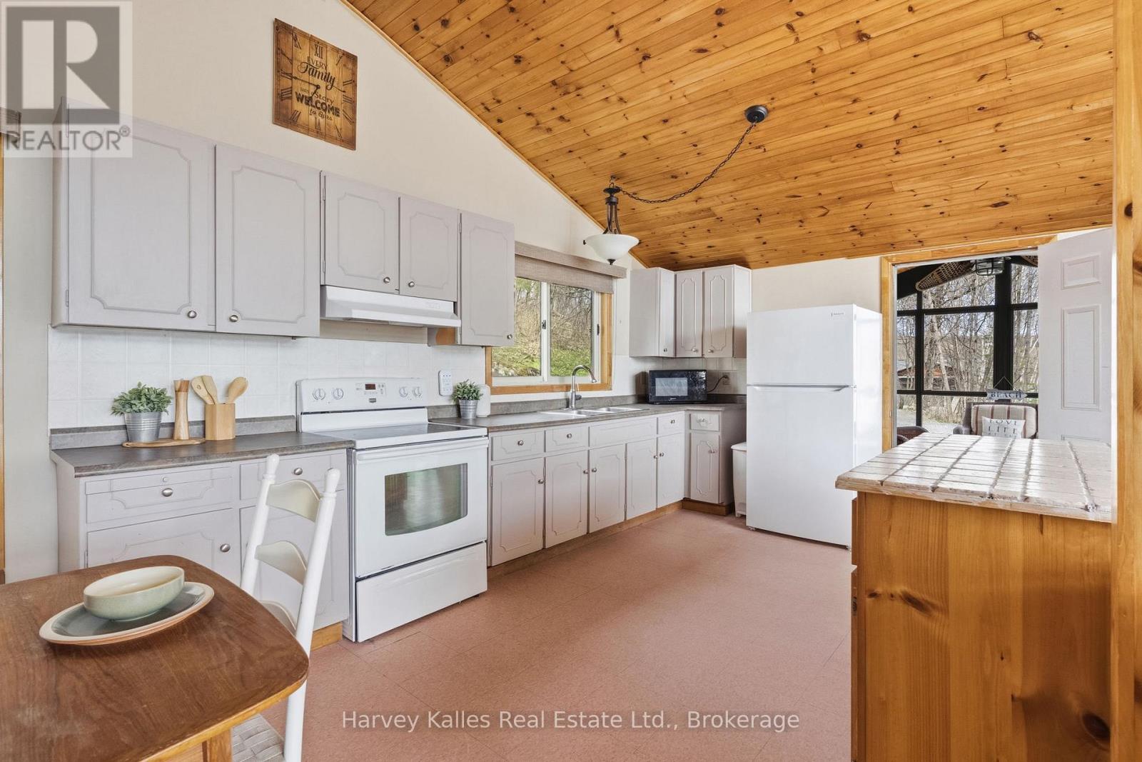257 NORTH DEER LAKE ROAD