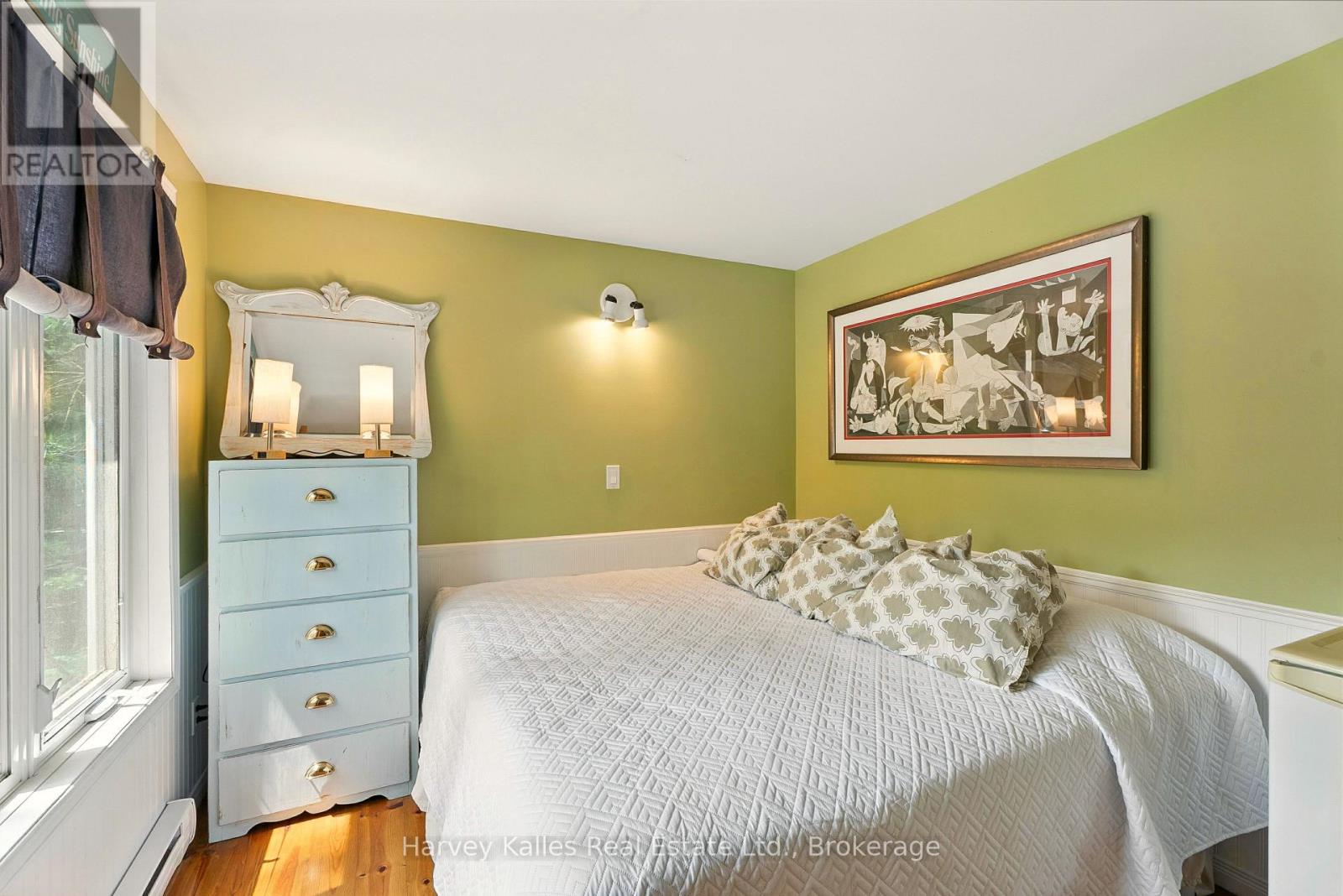 1078 MCKENZIE ROAD
