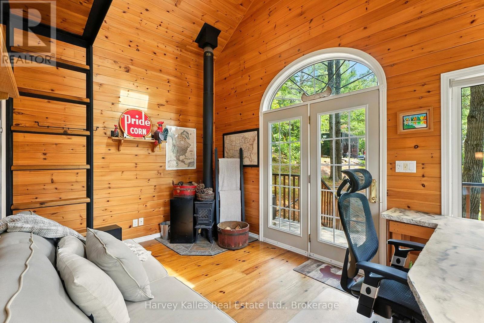1078 MCKENZIE ROAD