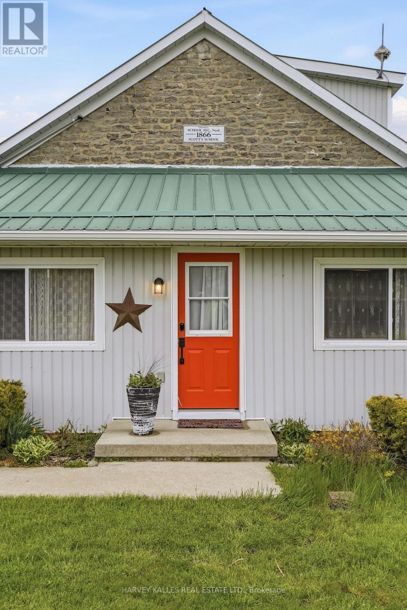 8 SCHOOL HOUSE ROAD
