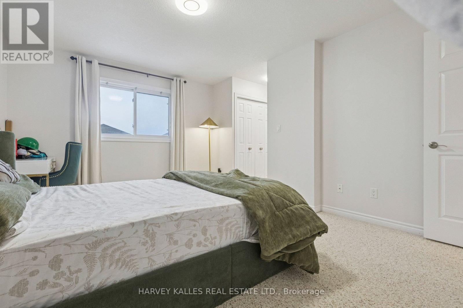 409 TEALBY CRESCENT