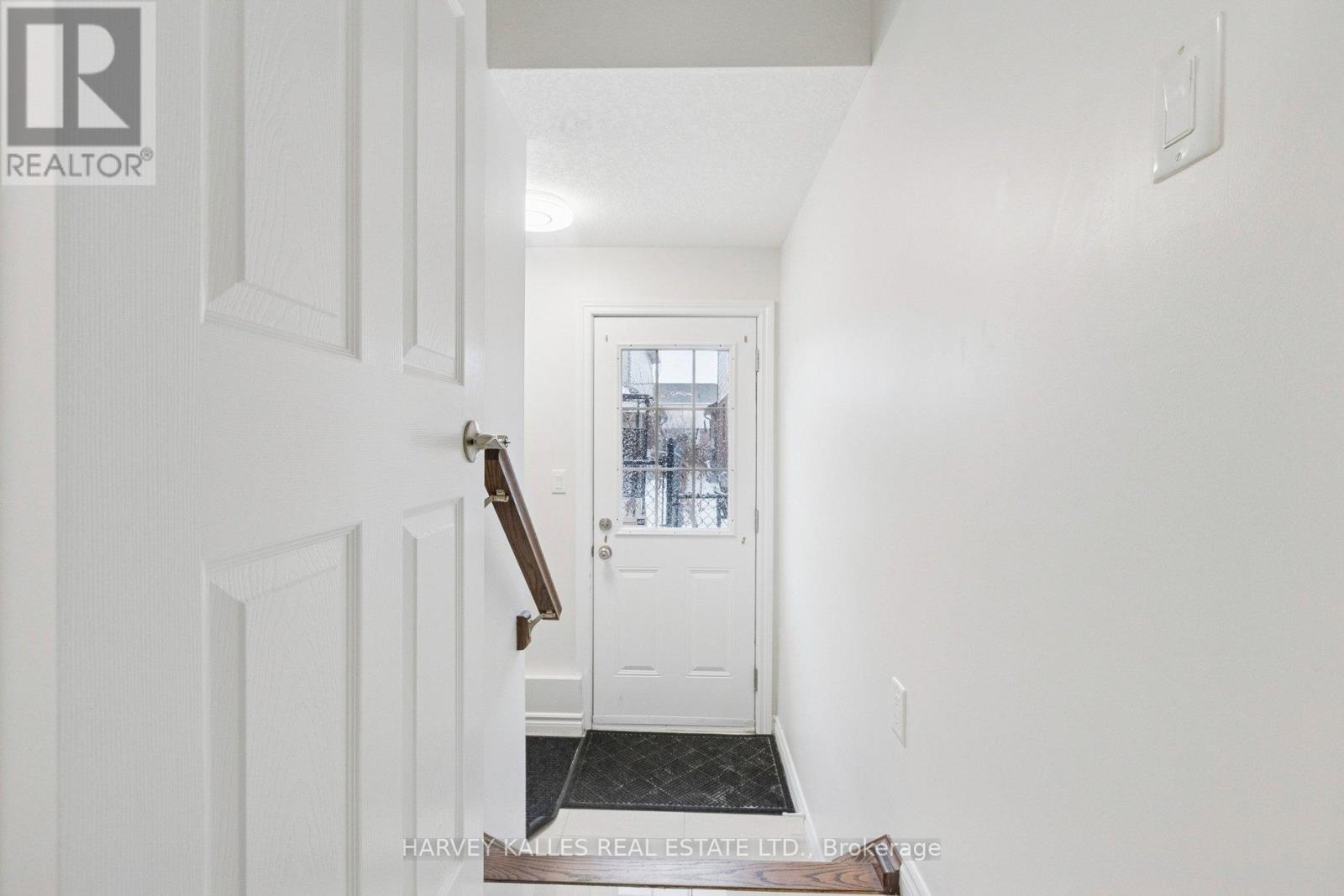 409 TEALBY CRESCENT