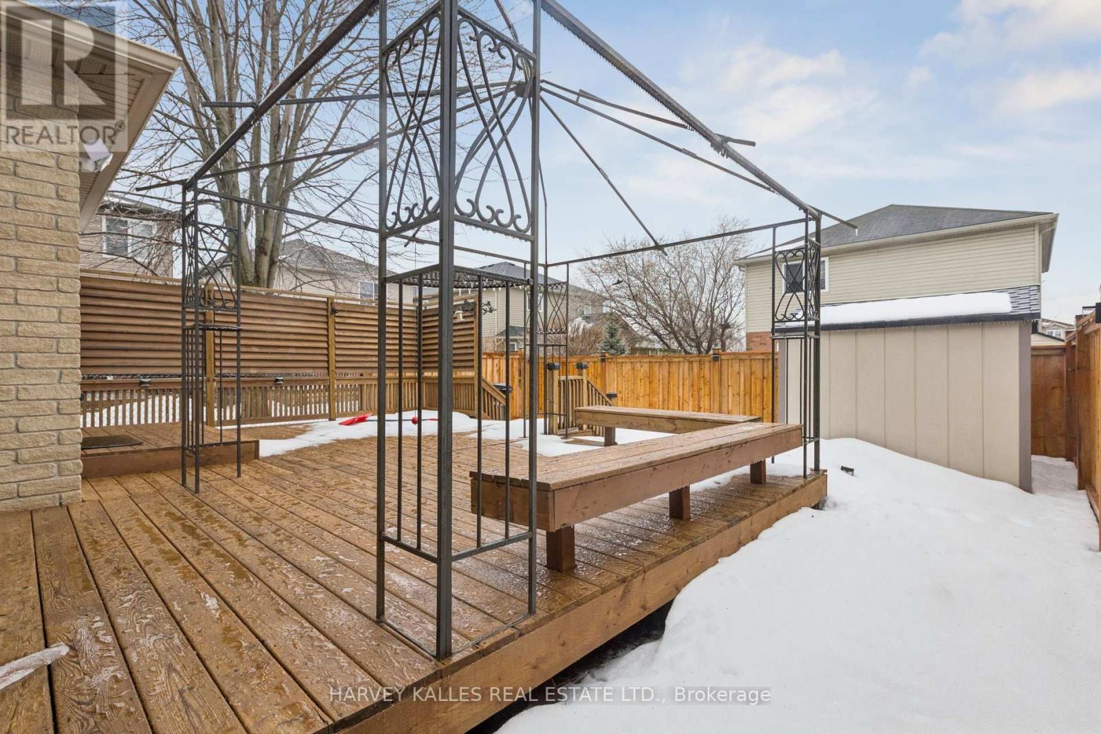 409 TEALBY CRESCENT