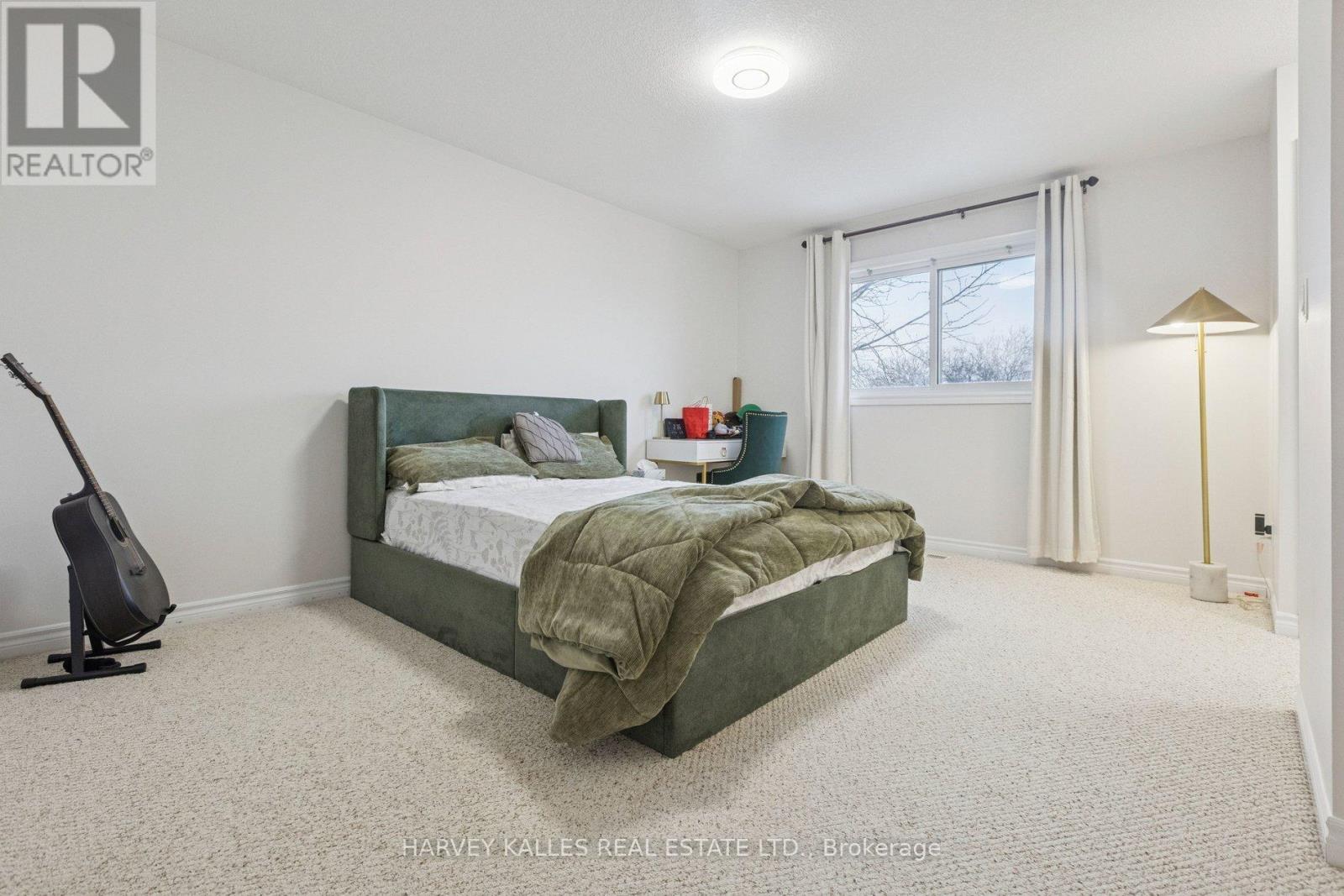 409 TEALBY CRESCENT