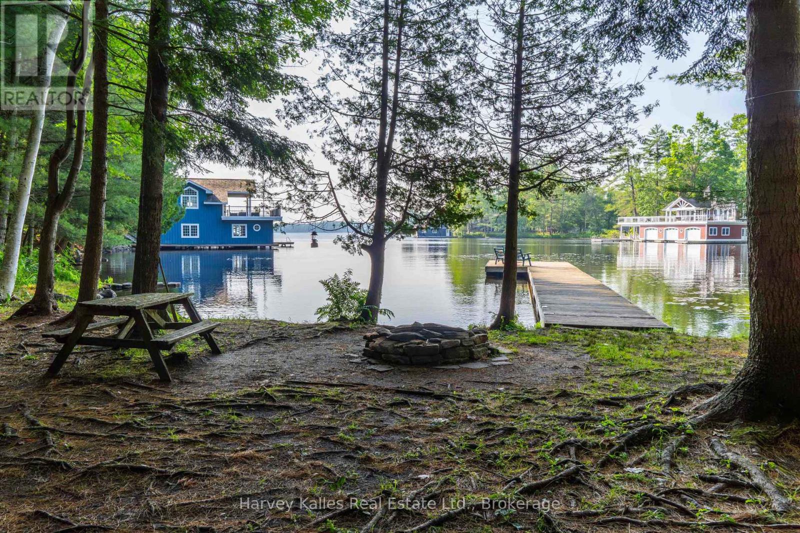 4 - 1254 BARLOCHAN ROAD