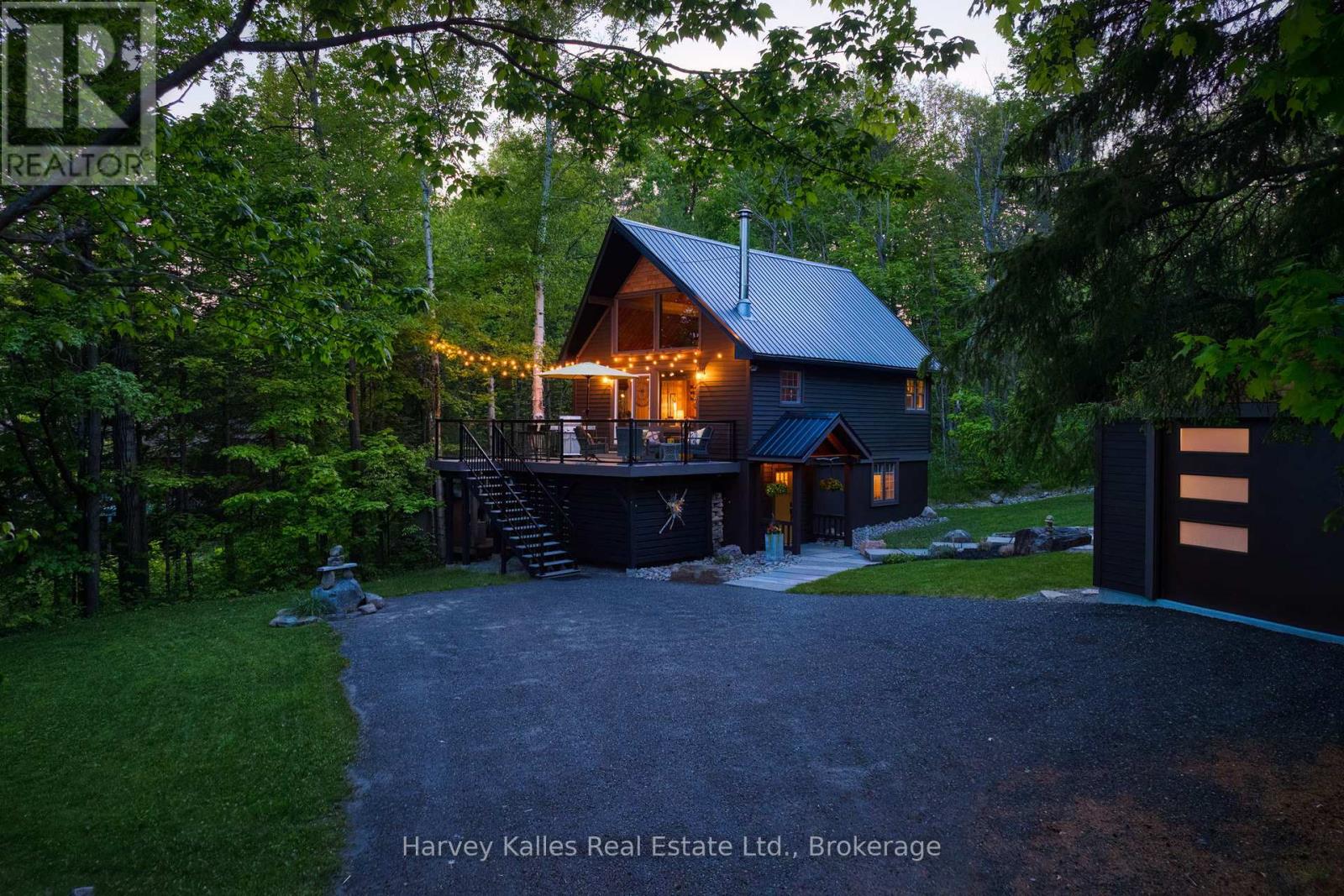 157 CHALET CRESCENT