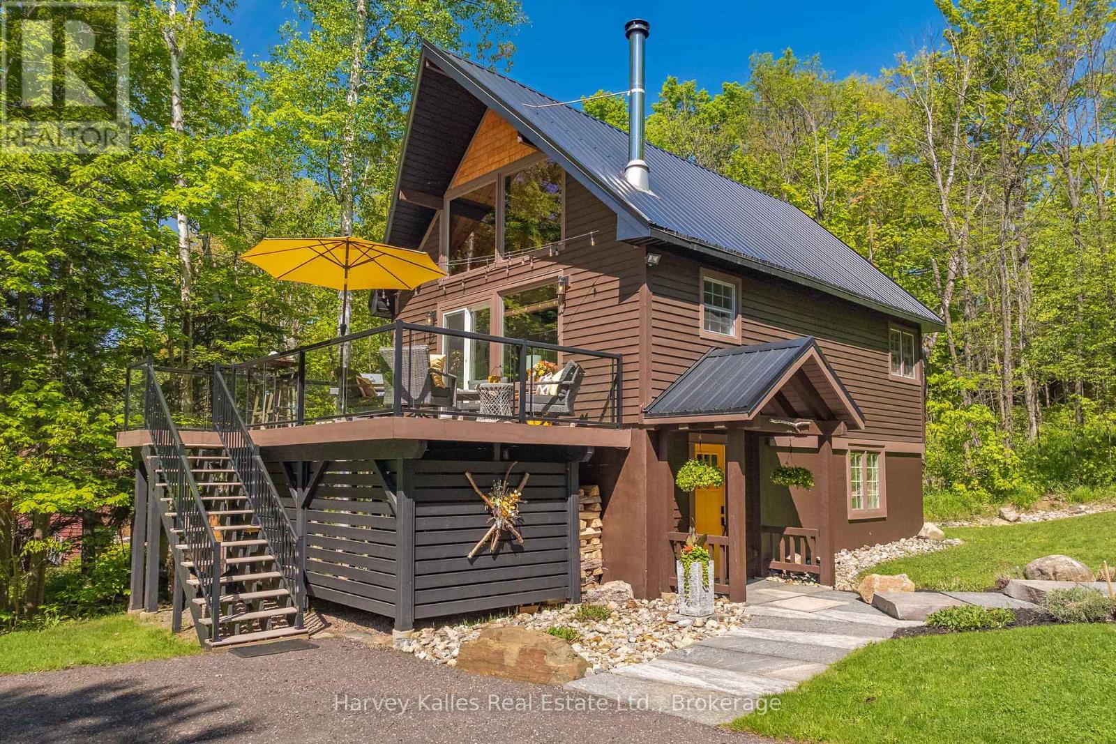 157 CHALET CRESCENT