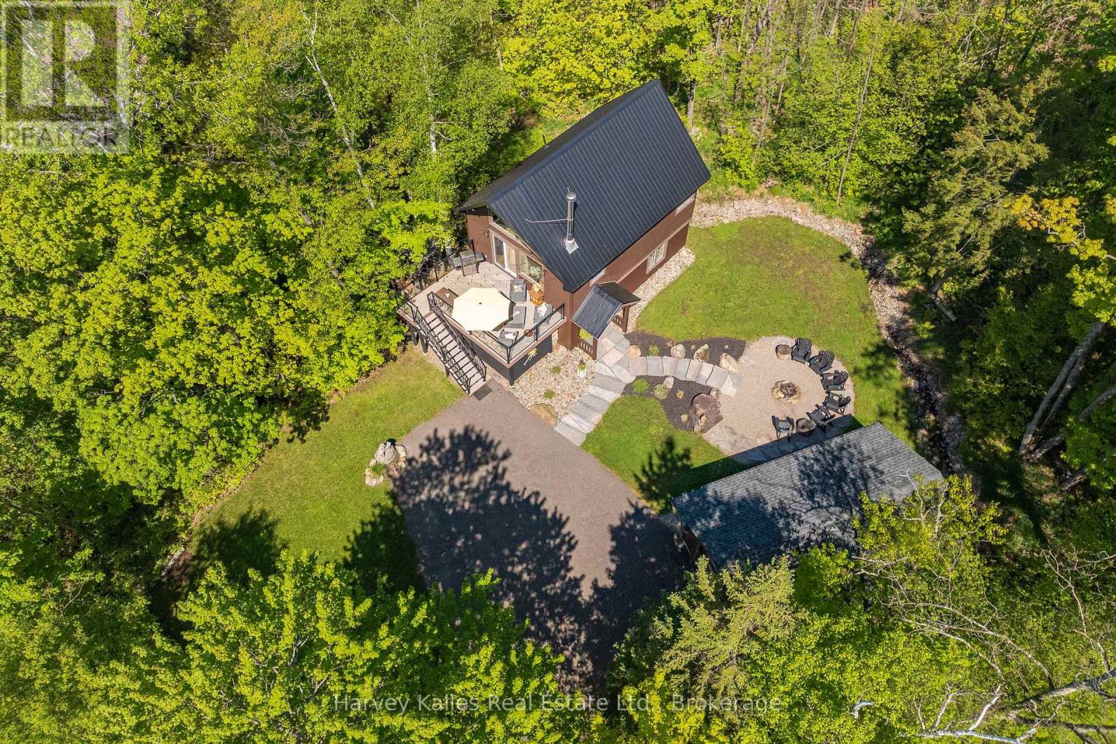 157 CHALET CRESCENT