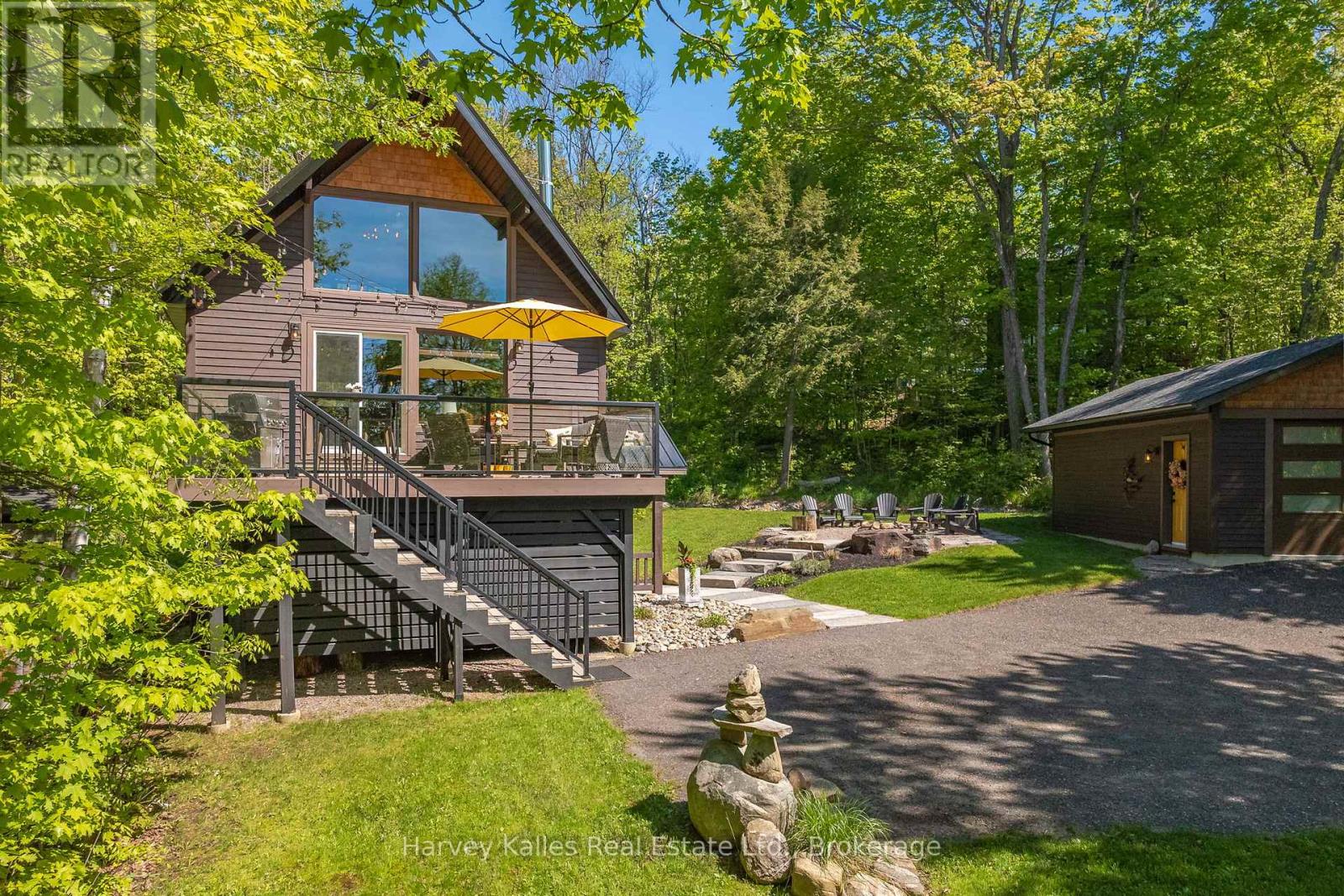 157 CHALET CRESCENT