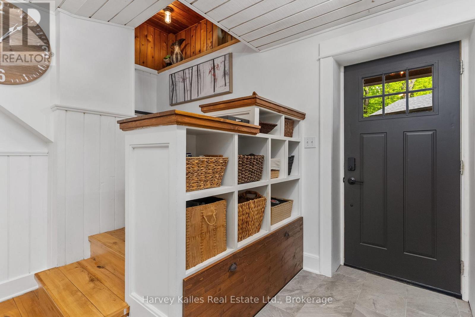 157 CHALET CRESCENT