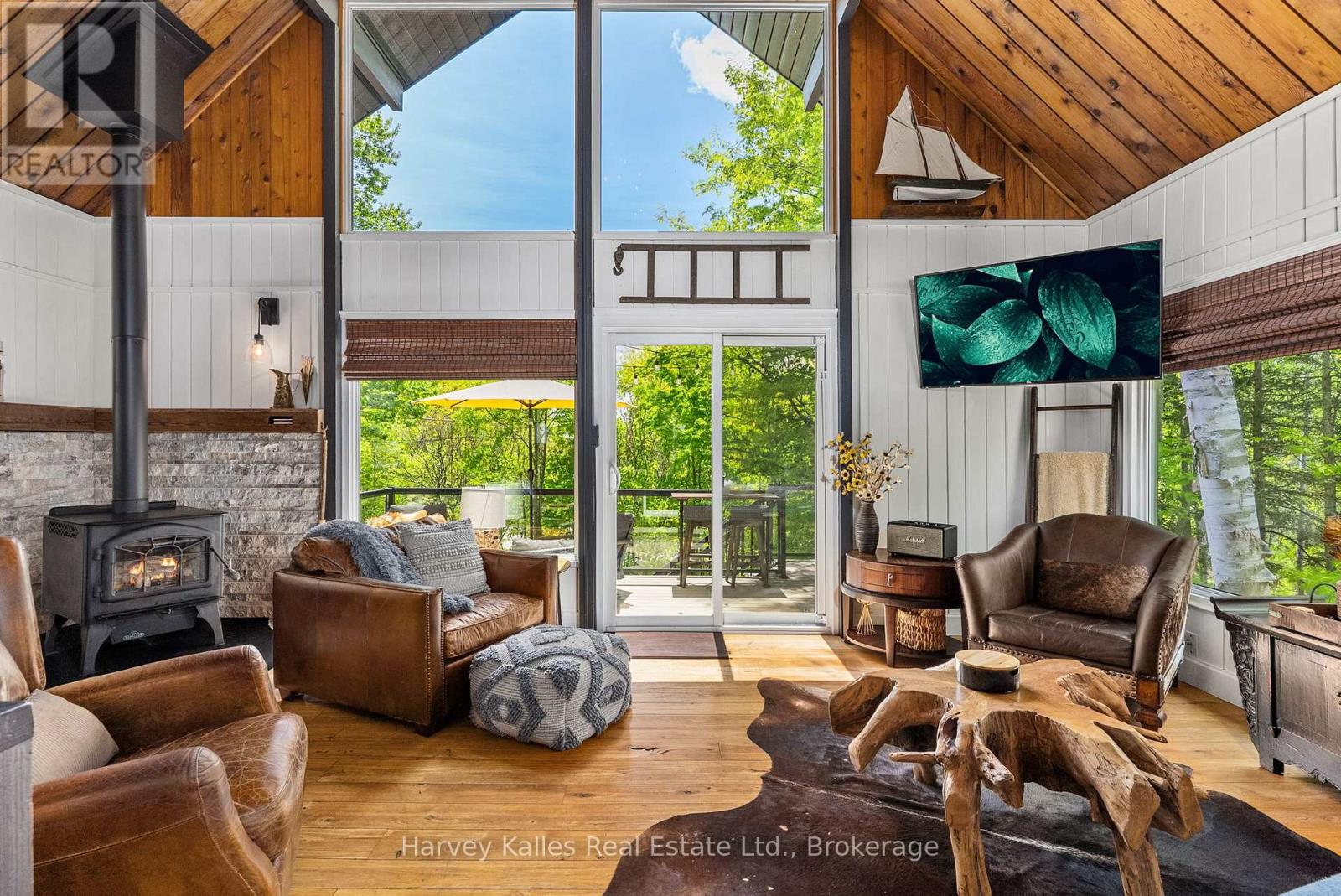 157 CHALET CRESCENT