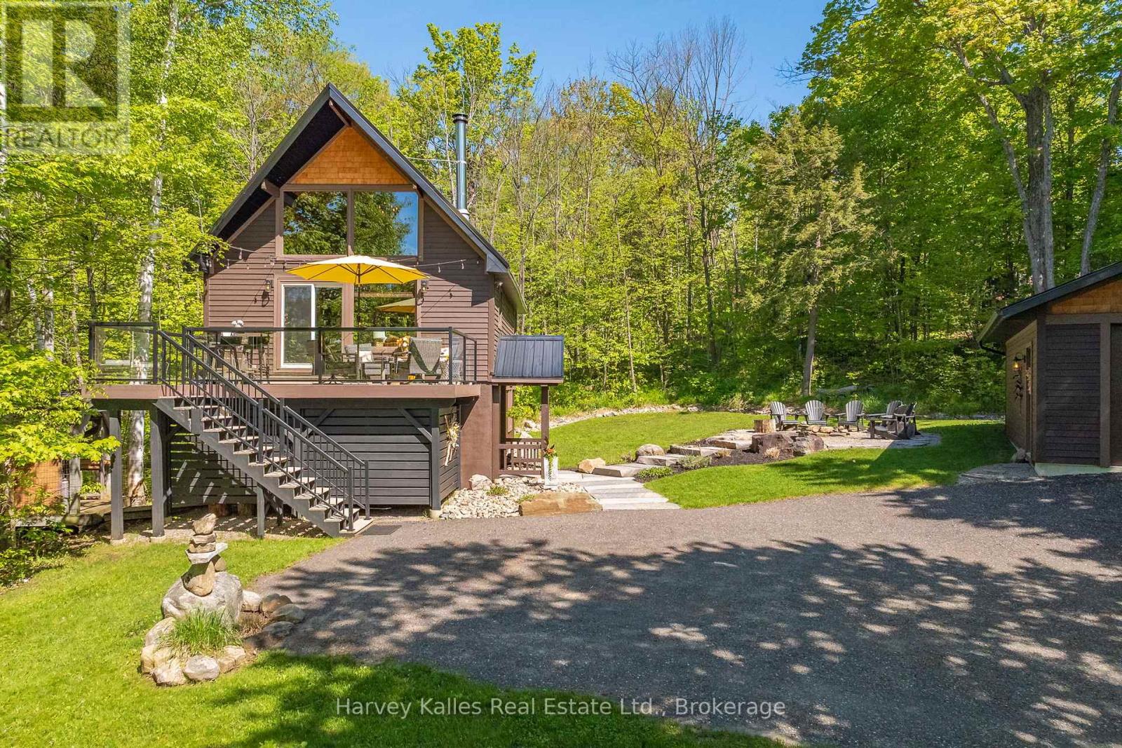 157 CHALET CRESCENT
