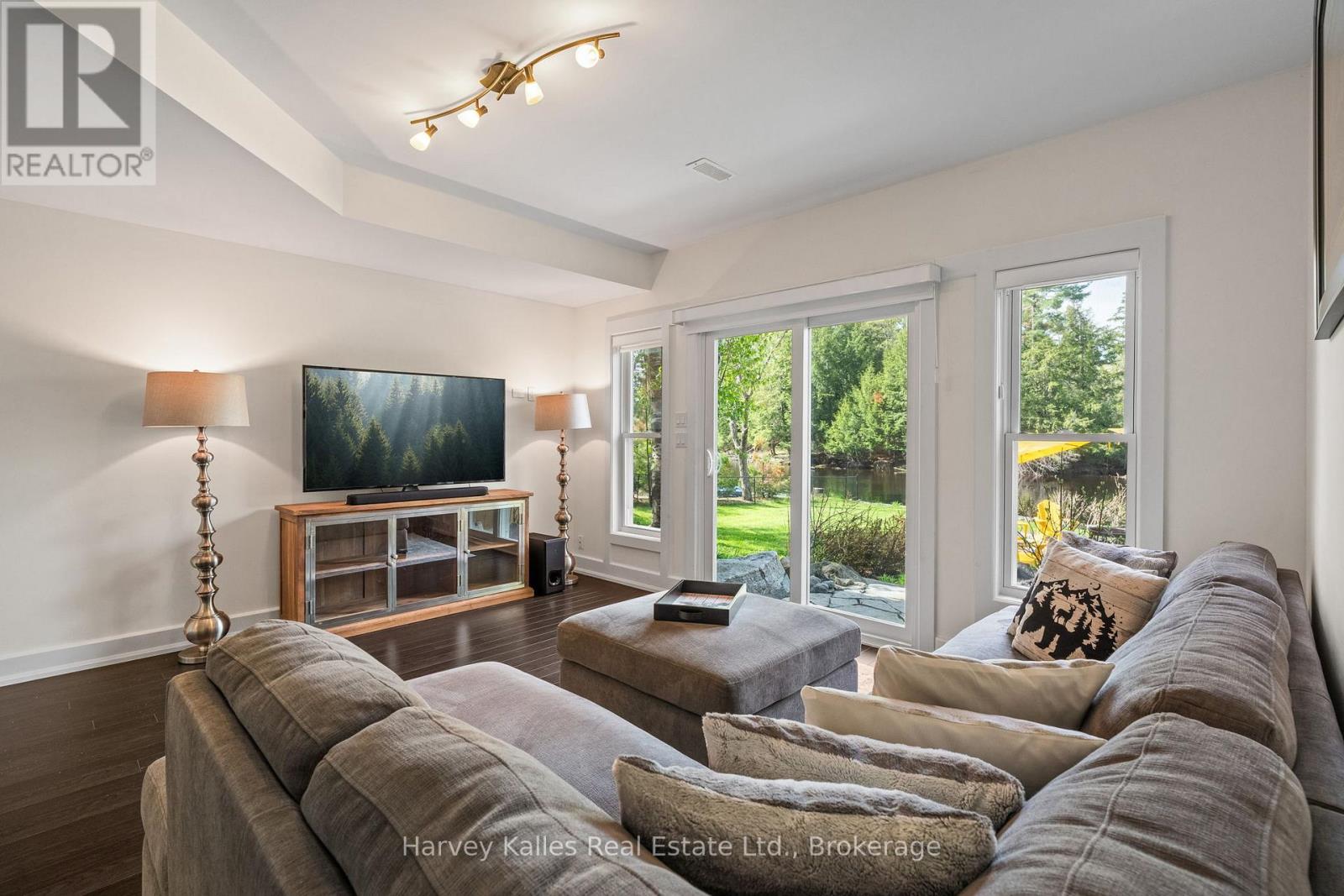 2787 118 MUSKOKA ROAD W