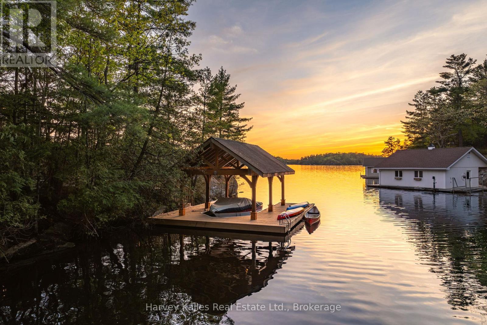 1615 MUSKOKA ROAD N