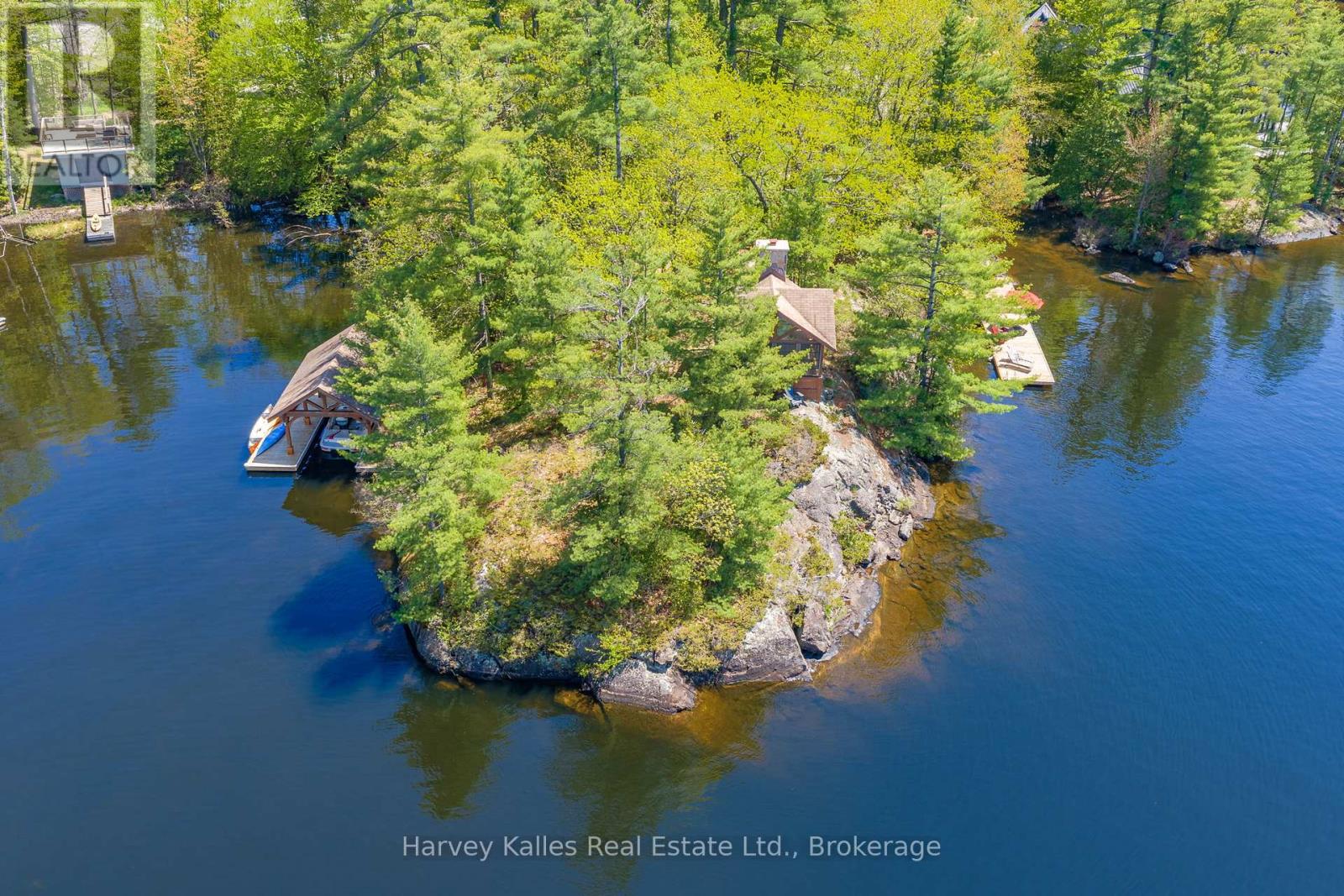 1615 MUSKOKA ROAD N