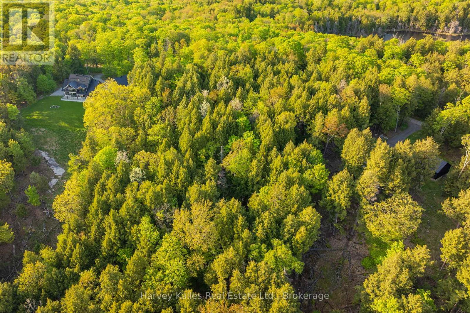 LOT #8 - 38 GRYFFIN BLUFFS LANE