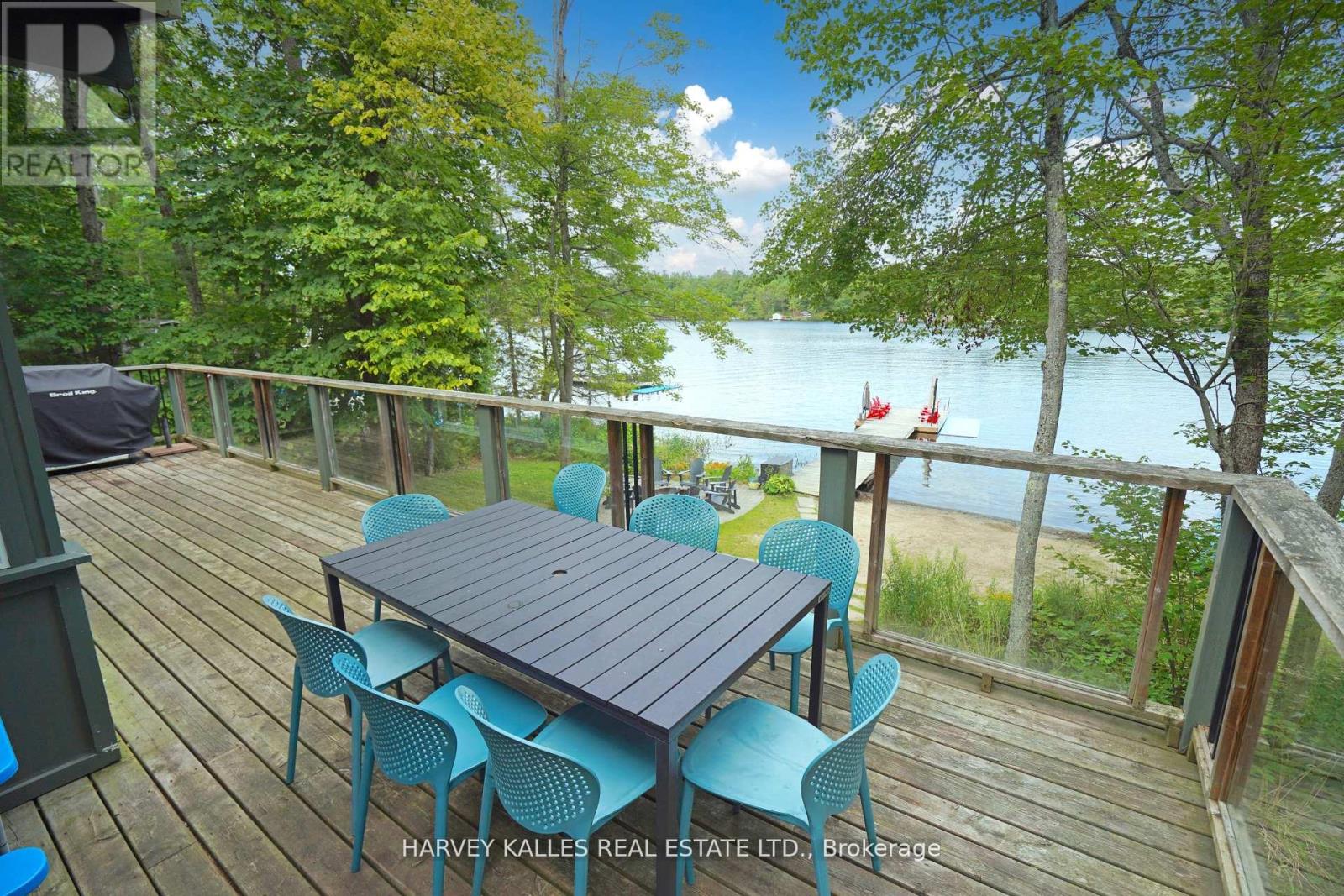 83 PINETREE ROAD