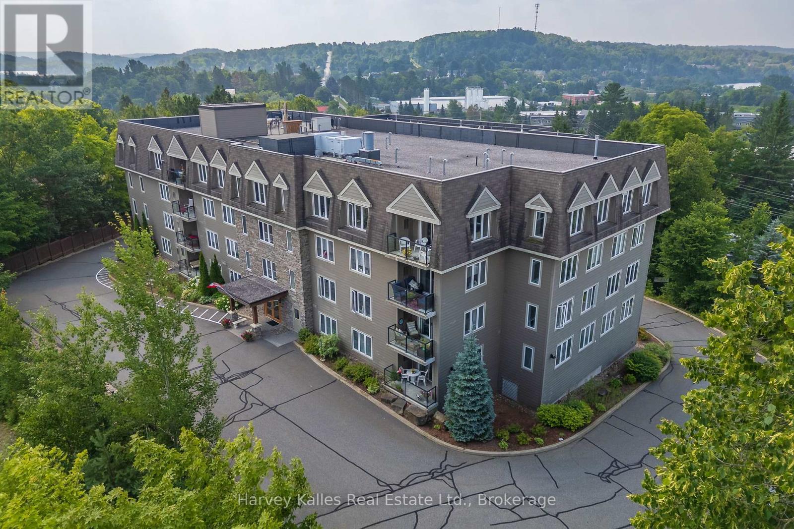 205 - 26 DAIRY LANE