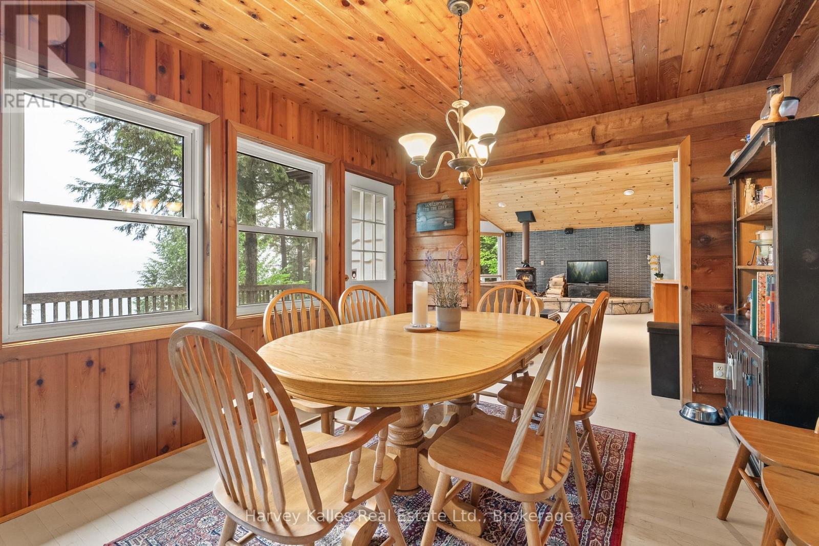 7 BABY LAKE ROAD