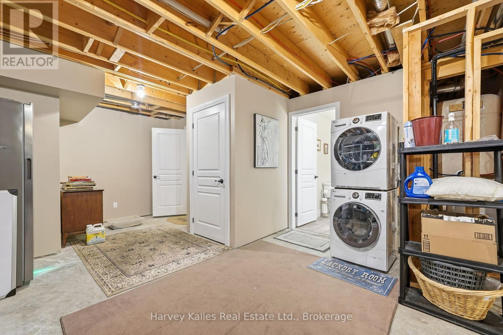 3 CARDINAL COURT